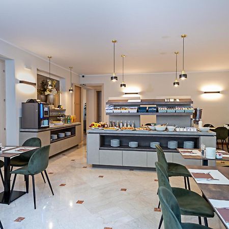 Hotel Gardenia & Villa Charme Adults Friendly 4Star Service Бардоліно Екстер'єр фото